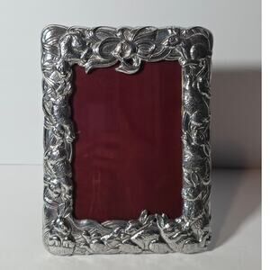 Vintage Arthur Court 1990 Bunny Rabbit Aluminum Picture Frame 4"X6" Easter